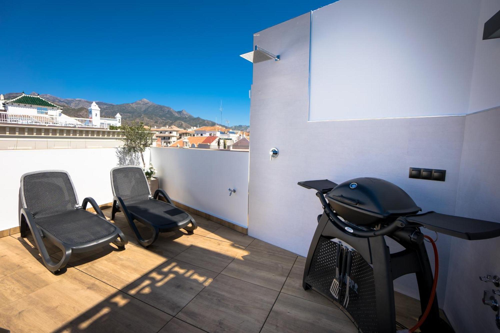 Apartamentos Kronox Nerja Exterior foto